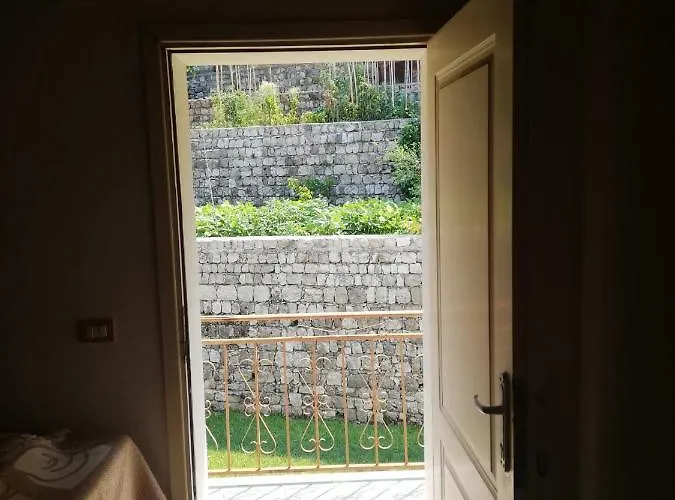 Sinan Moraci Semesterbostad Dukat