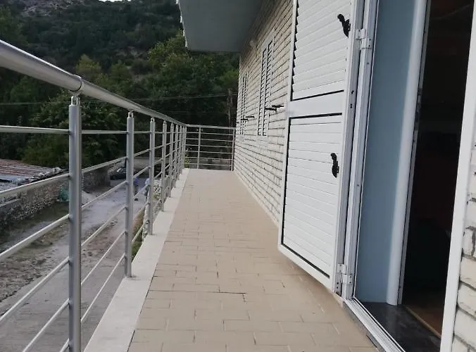 Sinan Moraci Hébergement de vacances Dukat